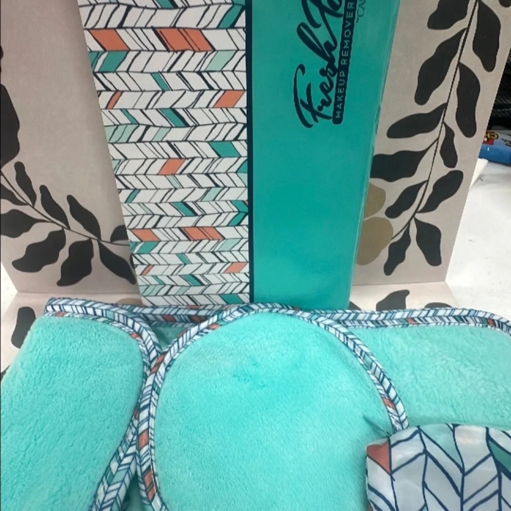 Makeup Remover Towel Wash Cloth Set Campanelli's Fresh Face Teal - New